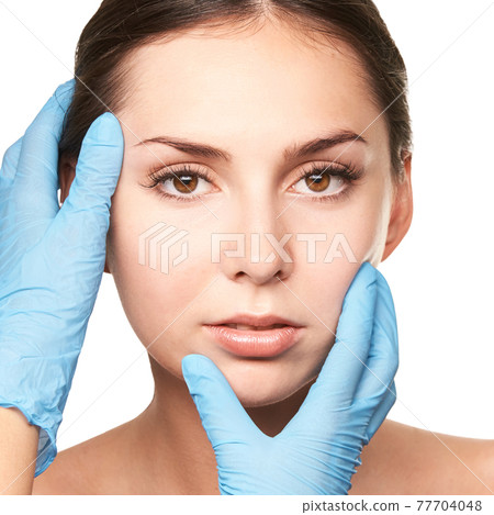 Doctor hands in protective medical gloves. Derma test. Prepare consultation Doctor hands in protective medical gloves. Derma test. Prepare consultation 77704048
