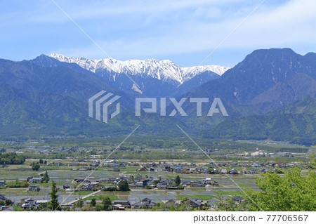 May in Azumino: Countryside and Northern Alps seen from Azumino Ikeda Craft Park May in Azumino: Countryside and Northern Alps seen from Azumino Ikeda Craft Park 77706567