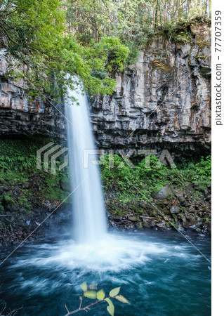 Wanjo Falls (Wancheng Waterfall) 77707359