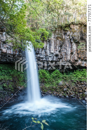 Wanjo Falls (Wancheng Waterfall) 77707371