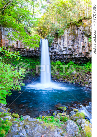 Wanjo Falls (Wancheng Waterfall) 77707380