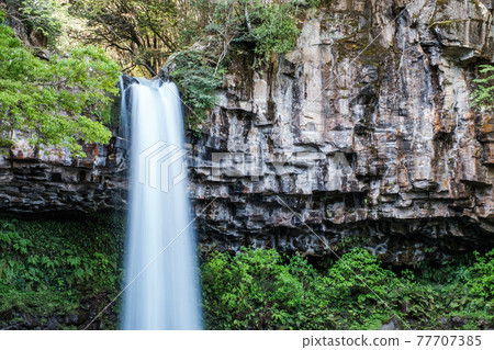 Wanjo Falls (Wancheng Waterfall) 77707385