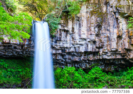 Wanjo Falls (Wancheng Waterfall) 77707386
