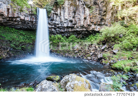 Wanjo Falls (Wancheng Waterfall) 77707419