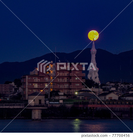 PL tower and full moon from Sayama Pond 77708456
