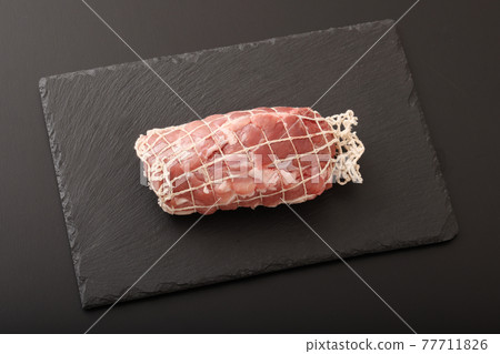 Grilled pork (for char siu) Black pork thigh block meat Grilled pork (for char siu) Black pork thigh block meat 77711826