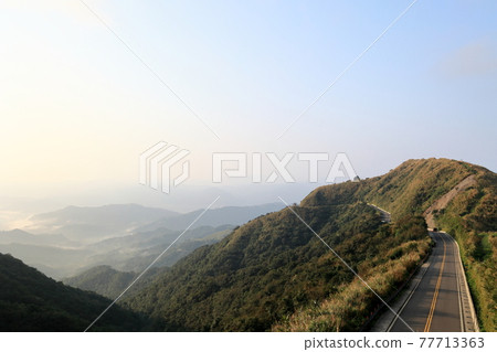 Lonely Highway Ruishuang Highway Buyanting Ruifang Shuangxi New Taipei City Taiwan 77713363