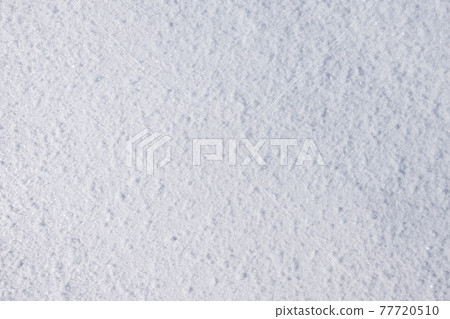 Fresh snow 77720510