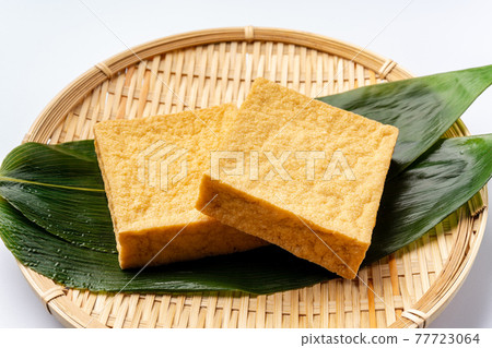 Deep-fried tofu 77723064