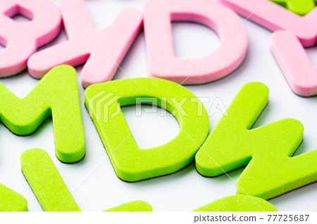 English alphabet white background 77725687