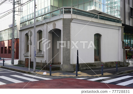 Former Yokohama Settlement 48th Building 77728831