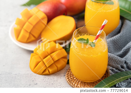 果汁水果汁果汁夏季飲料新鮮芒果多汁芒果汁芒果 77729014