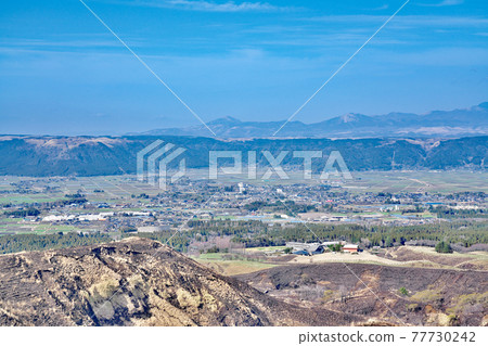 [Overlooking Aso City from Sensuikyo] Miyaji, Ichinomiyamachi, Aso City, Kumamoto Prefecture 77730242