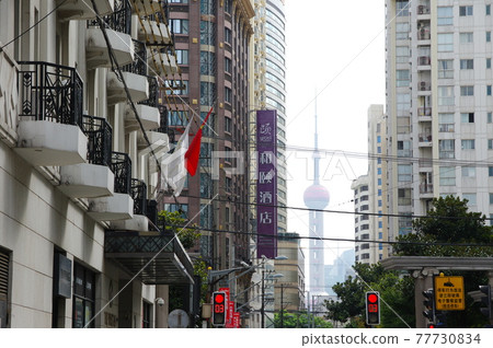 China/Near East Nanjing Road, Huangpu District, Shanghai 77730834