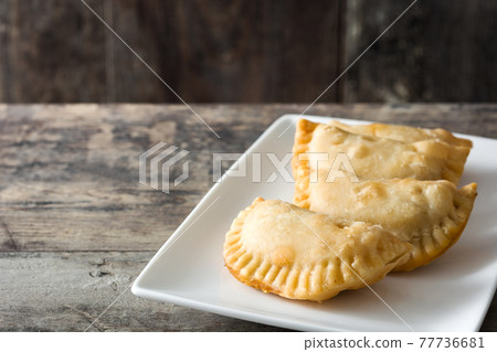 Typical Spanish empanadas Typical Spanish empanadas 77736681