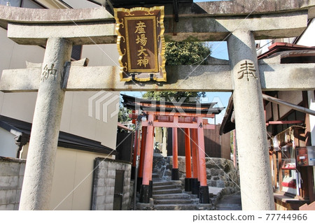 伏見稻荷大社大神 77744966