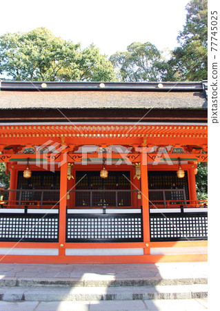 Fushimi Inari Taisha Shrine in fine weather Okumiya 77745025