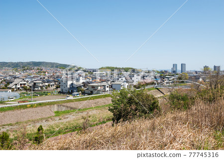Along the Akutagawa Along the Akutagawa 77745316