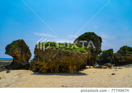 沖繩 Gushichan 巨石 沖繩 Gushichan 巨石 77748674