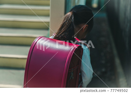 小學生的煩惱 77749502