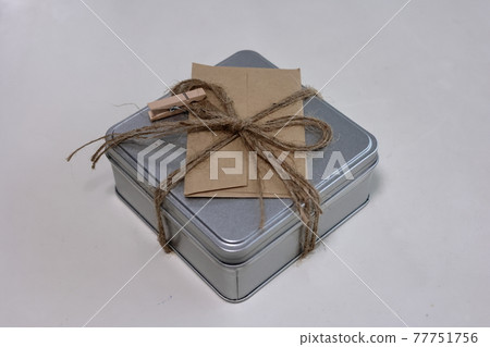可以贈送 77751756