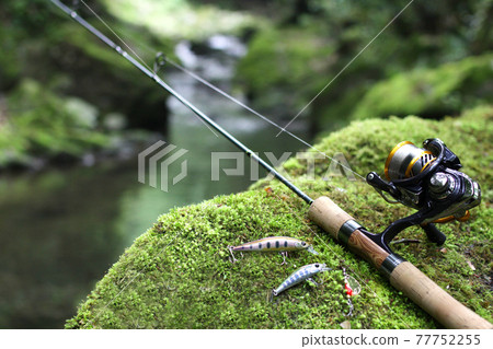 山溪誘釣,清溪綠意 山溪誘釣,清溪綠意 77752255