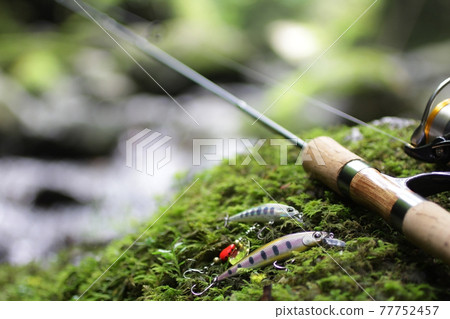 山溪誘釣,清溪綠意 山溪誘釣,清溪綠意 77752457
