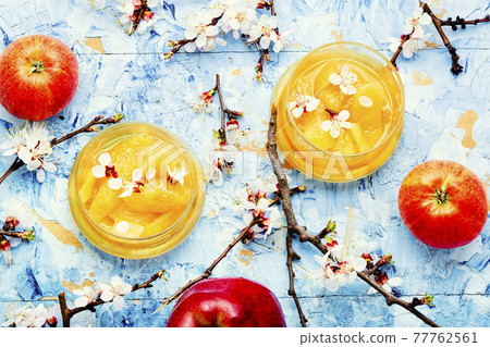 Bowl of apple jam,top view Bowl of apple jam,top view 77762561