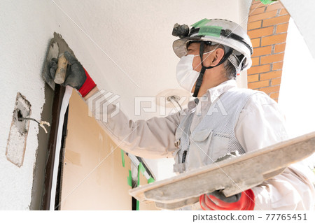 泥水工圖像，外牆工作，入口門框周圍 77765451