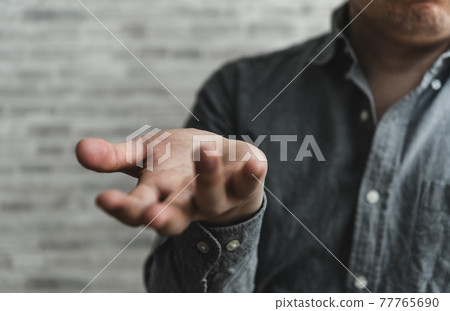 說話男 77765690