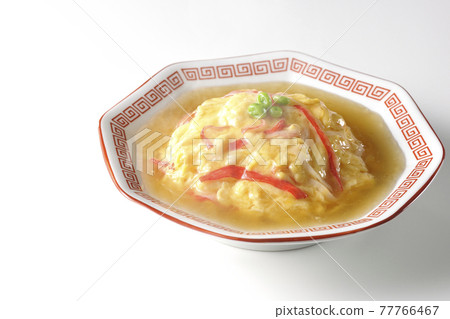 Hot bean paste Chinese style omelet rice, Tianjin rice photographed on a white background 77766467