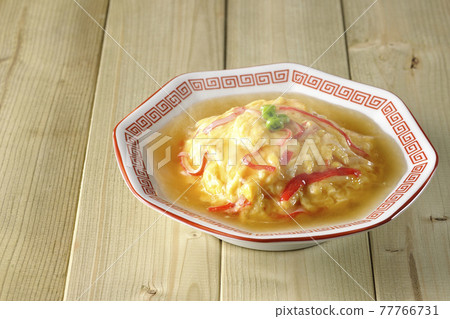 中式豆沙煎蛋飯、天津飯 中式豆沙煎蛋飯、天津飯 77766731