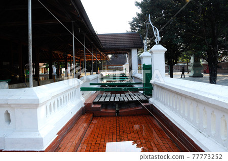 JOGJAKARTA, INDONESIA -JUNE 12, 2014: Old Masjid Besar Mataram Kotagede, Jogjakarta Indonesia. According to history, the mosque was build on 1575. JOGJAKARTA, INDONESIA -JUNE 12, 2014: Old Masjid Besar Mataram Kotagede, Jogjakarta Indonesia. According to history, the mosque was build on 1575. 77773252