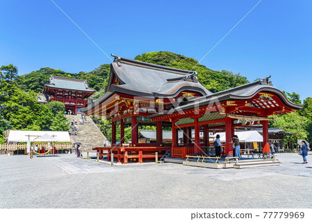 [Kanagawa Prefecture] Kamakura: The main shrine and dance hall of Tsuruoka Hachimangu Shrine 77779969
