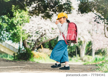 小學生一年級 77784341