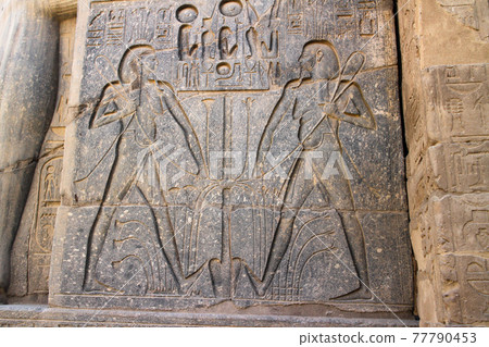 Relief of Ramses II's pedestal in the Luxor Temple 77790453