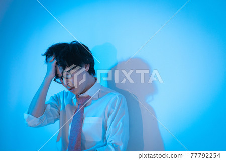 商人加班擔心 77792254