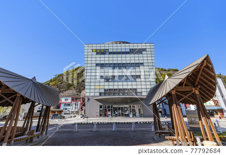 德島縣德島市，天氣晴朗的阿波通會館 77792684