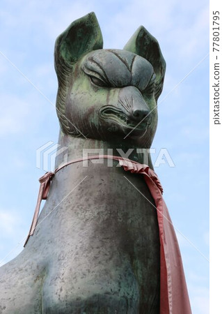 Toyokawa Inari fox statue in Toyokawa City, Aichi Prefecture Toyokawa Inari fox statue in Toyokawa City, Aichi Prefecture 77801795