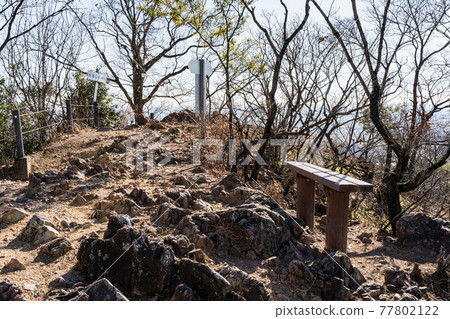 100 famous mountains in Tochigi, large and small mountains, landscape of the summit, Ashikaga City, Tochigi Prefecture, winter 100 famous mountains in Tochigi, large and small mountains, landscape of the summit, Ashikaga City, Tochigi Prefecture, winter 77802122