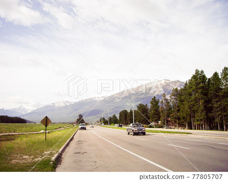 春季加拿大落基山脈 Jasper Townscape(加拿大) 春季加拿大落基山脈 Jasper Townscape(加拿大) 77805707