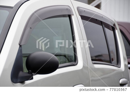 汽車選裝件 遮陽板 77810367