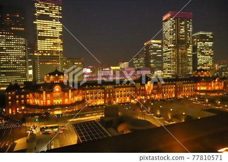 燈火通明的東京站 77810571