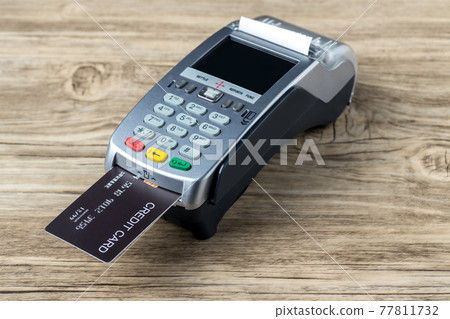 Credit card swiping machine to pay. Credit card swiping machine to pay. 77811732