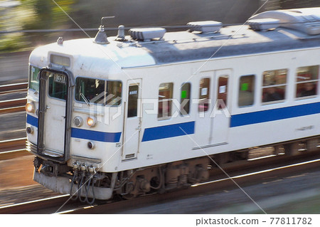 [JJ] Joban Line 403 series late model (medium-distance train) 77811782