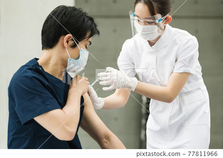 醫護人員接種疫苗圖片 醫護人員接種疫苗圖片 77811966