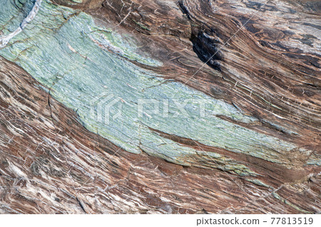 Nagatoro Valley, schist near the upper cobblestones, Nagatoro Town 77813519