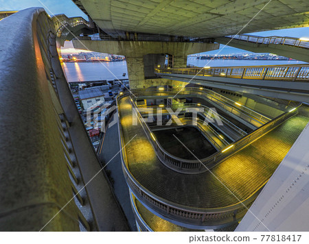 Konohana Ohashi Loop Pedestrian Bridge 77818417