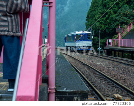 小山形站 77823366