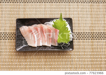 黃尾魚刺身 黃尾魚刺身 77823966